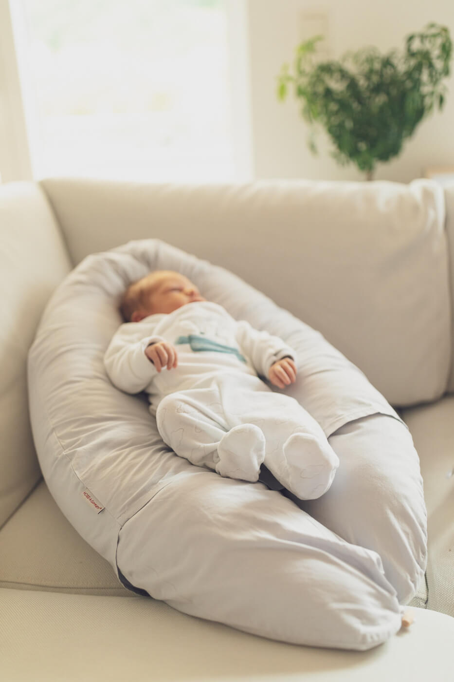 Baby Lagerungsbezug uni grau, Person