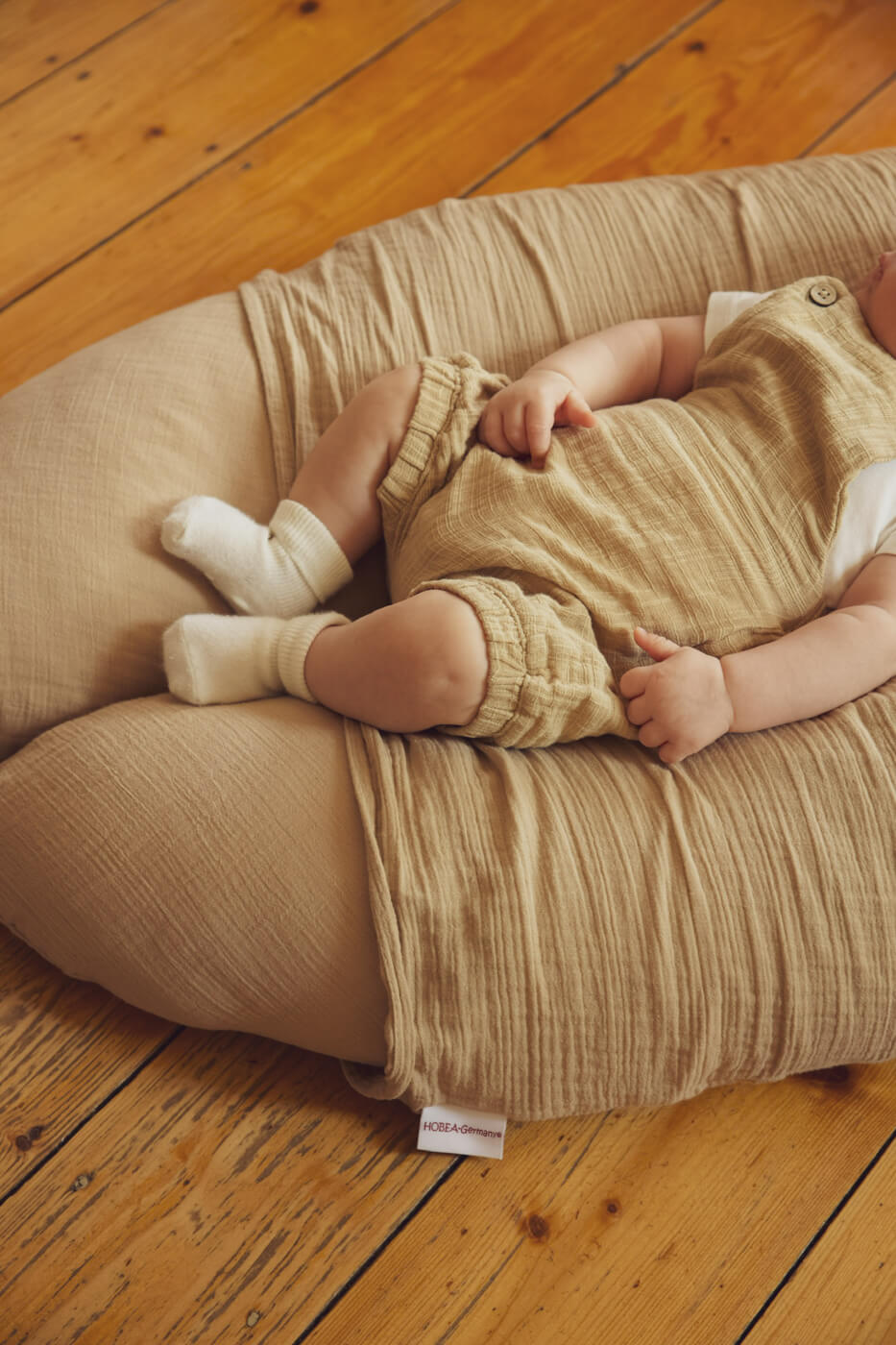 Baby Lagerungsbezug Musselin taupe, Strumpfwaren, Socke, Mobiliar, Baby, Person